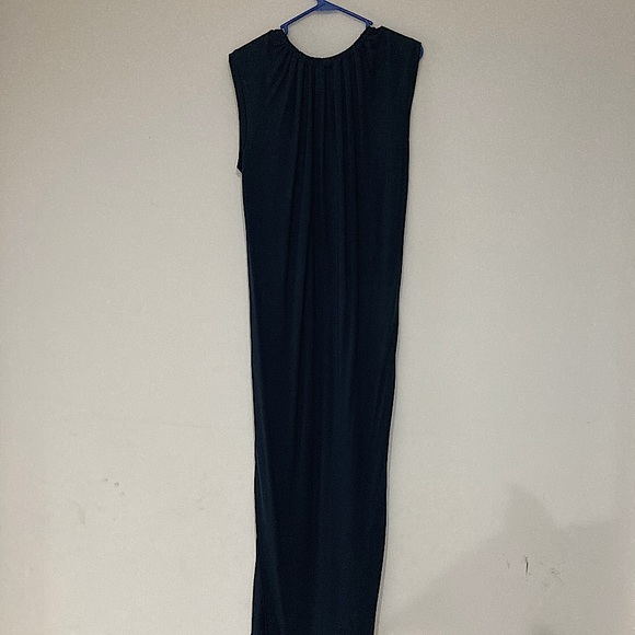 FOREVER 21 woman’s size small navy maxi dress - Picture 1 of 4